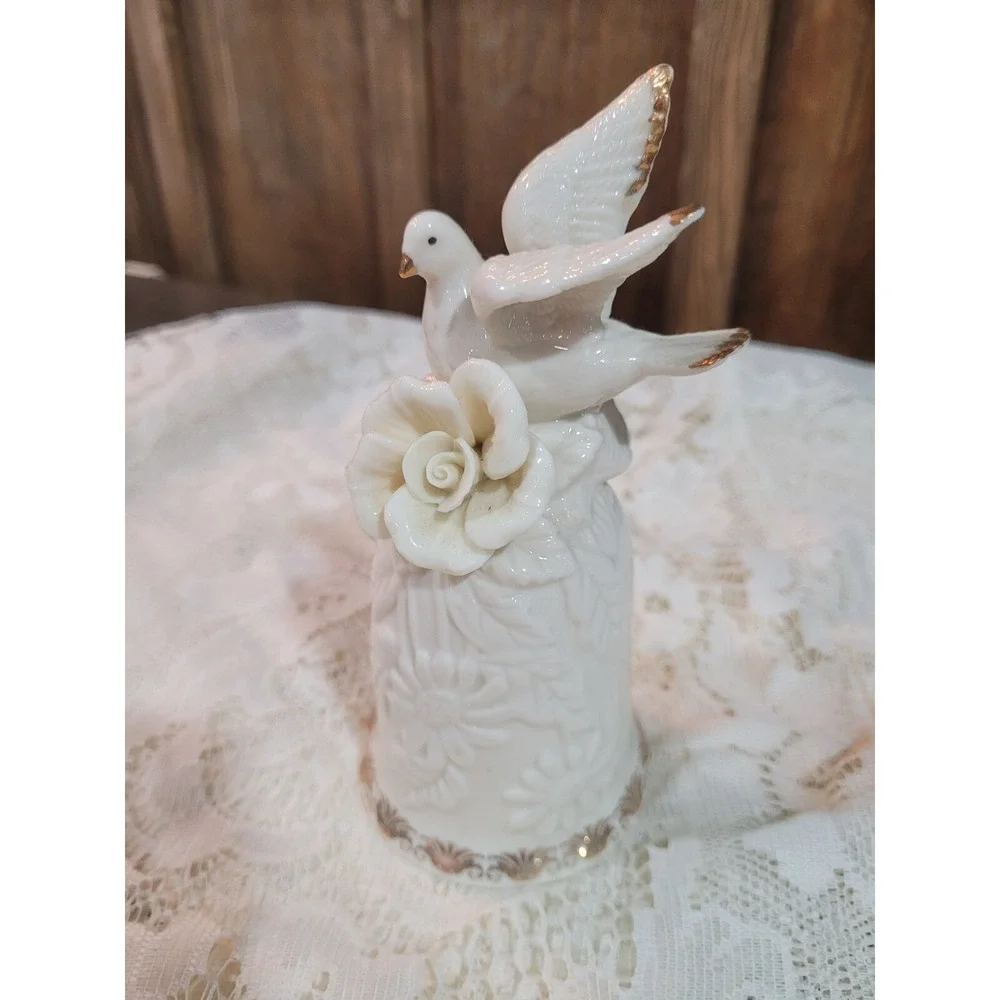 Cream Dove & Flower Glassed Ceramic/porcelain Bell  Gold Accents Open Box. G32